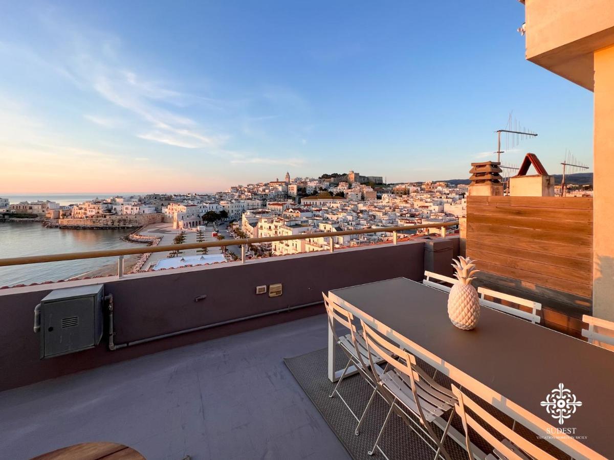 Apartmán Infinito - Attico Sul Mare Vieste Exteriér fotografie